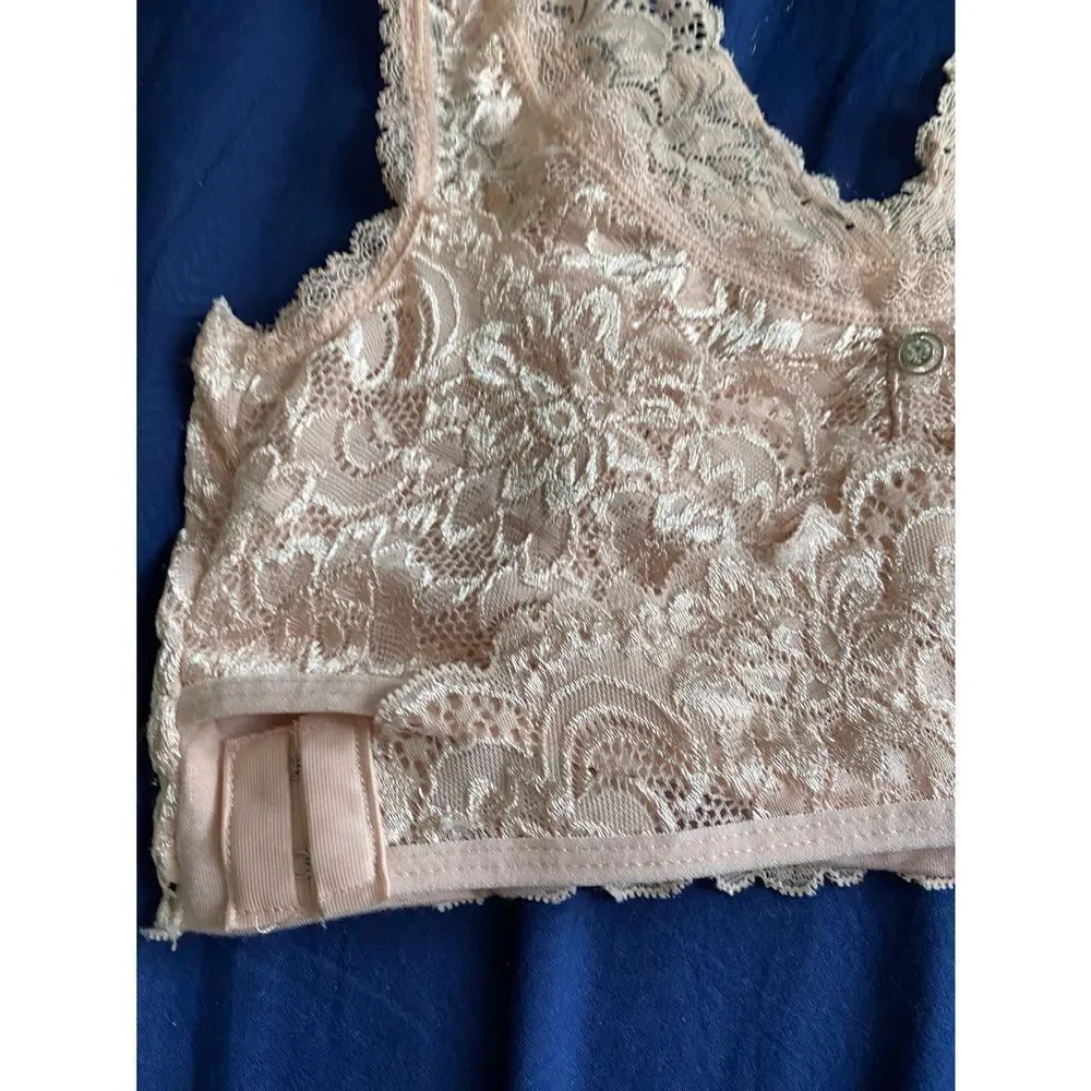 Lace braLette blush pink Crisscross front closure bra/soft/seamless/yoga/workout